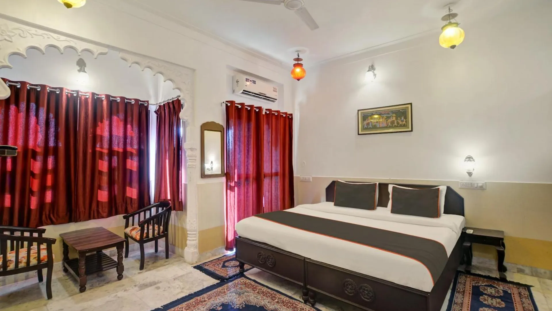 Girnar Villa Udaipur Hotel