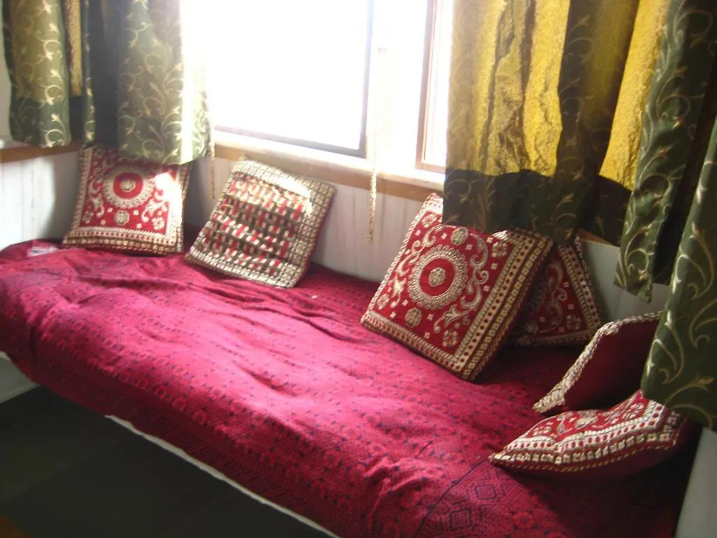 Girnar Villa Udaipur 4*,  India