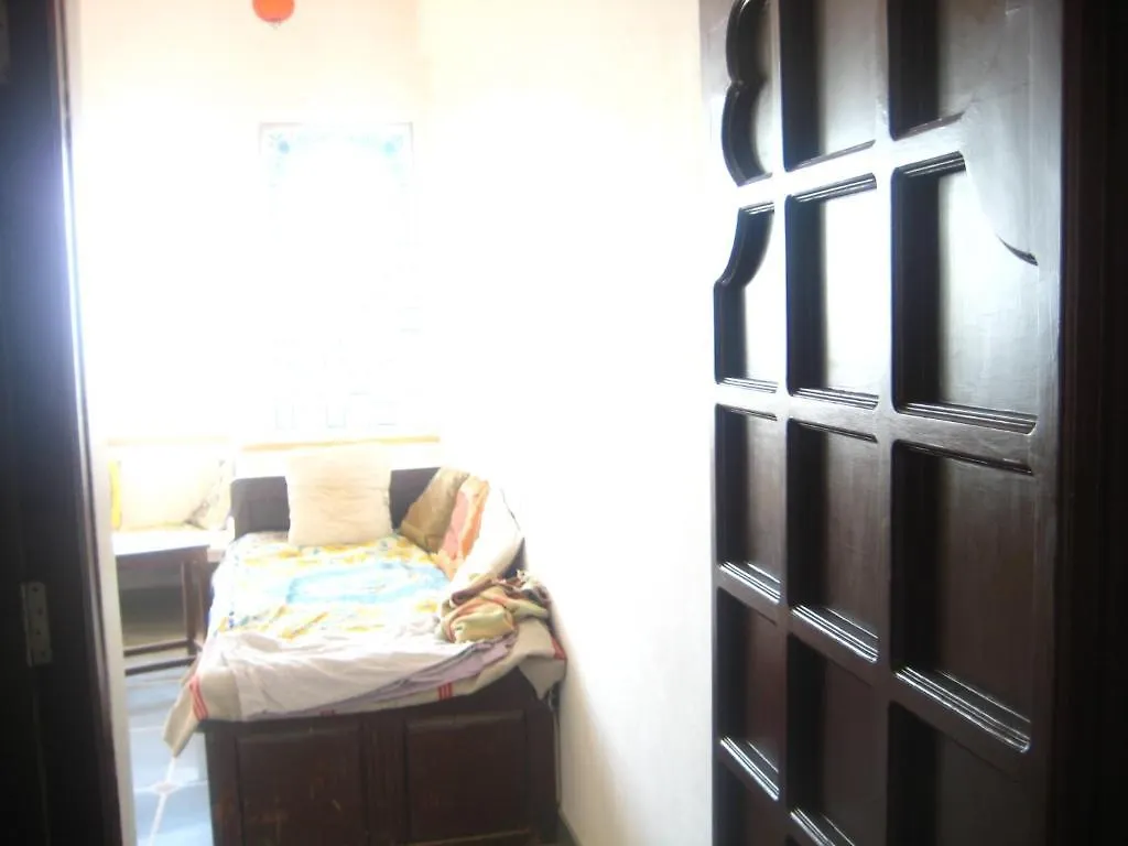 **** Hotel Girnar Villa Udaipur India