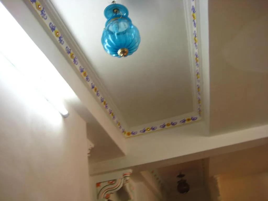Girnar Villa Udaipur 4*,