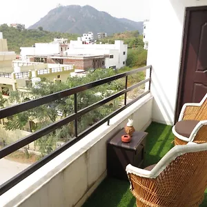 Omkar Palace Hotel