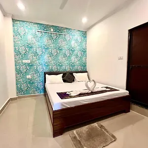 https://the-peaceful-place.hotels-varanasi.com