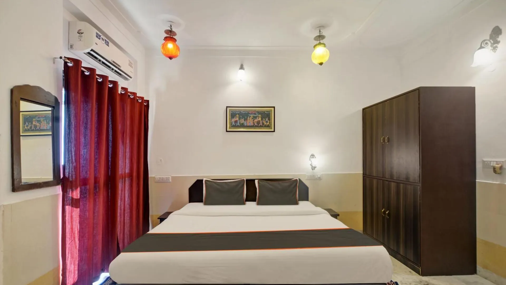 Girnar Villa Udaipur India
