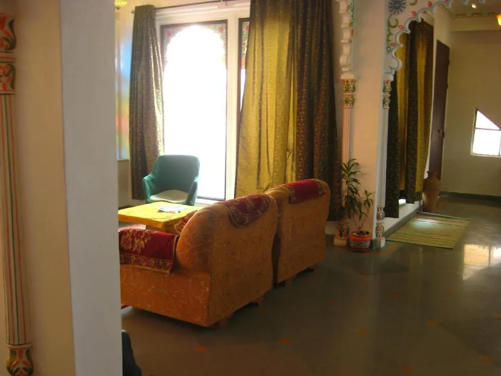Girnar Villa Udaipur Hotel