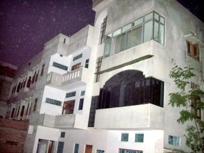 Girnar Villa Udaipur India