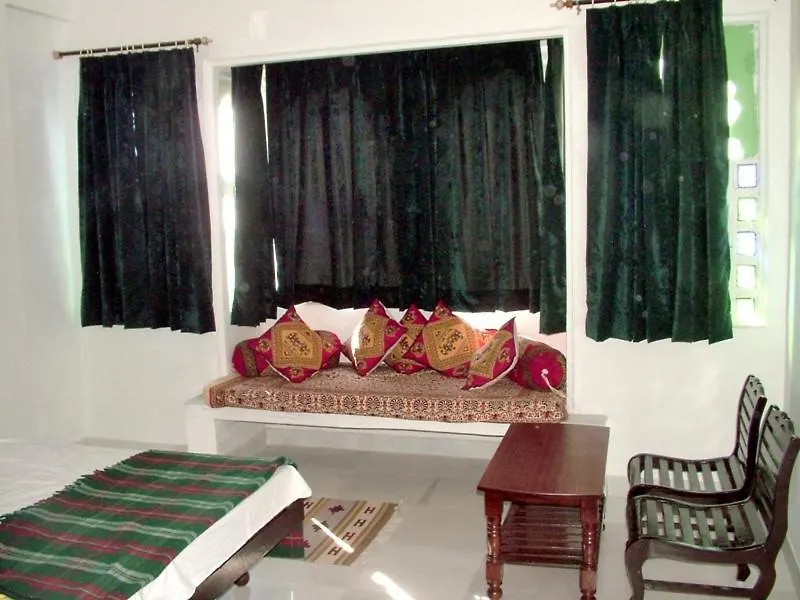 Girnar Villa Udaipur Hotel
